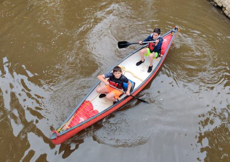 students kayaking