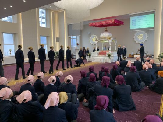 students at a gurdwara